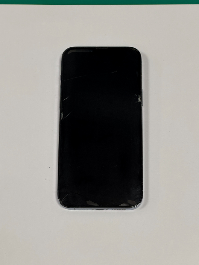 豊川市】iPhone 13 Pro Maxの画面交換修理｜落下による画面割れを当日